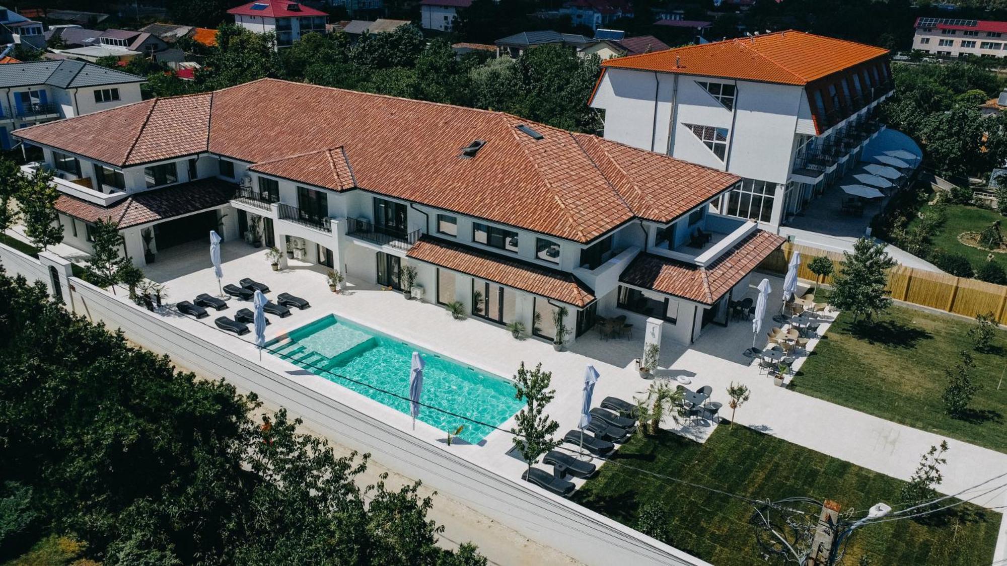 Luuma Hotell Două Mai Eksteriør bilde